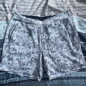 Lululemon shorts, 6 in, Black/White/Grey, Large